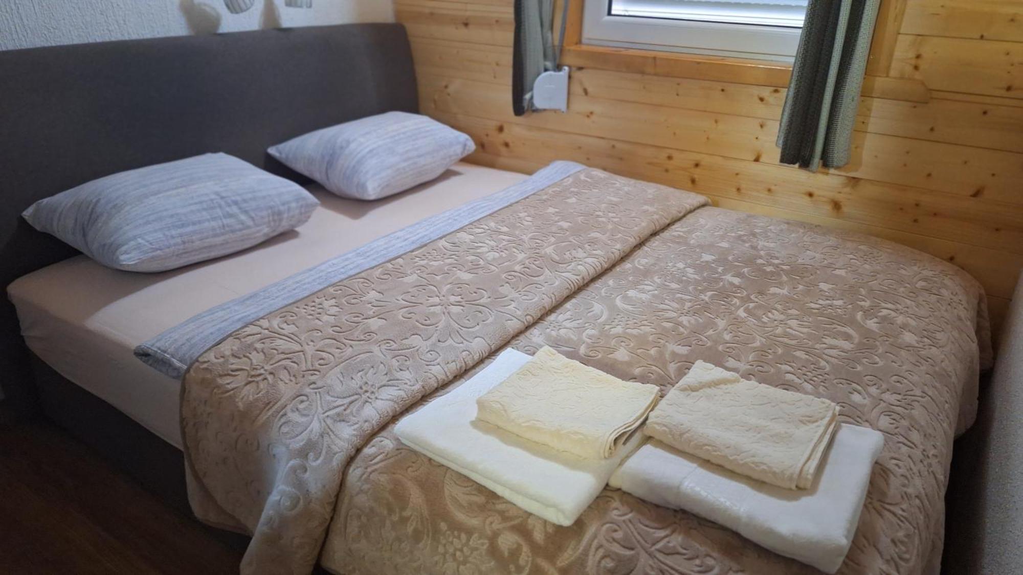 זבליאק Apartman A&J מראה חיצוני תמונה